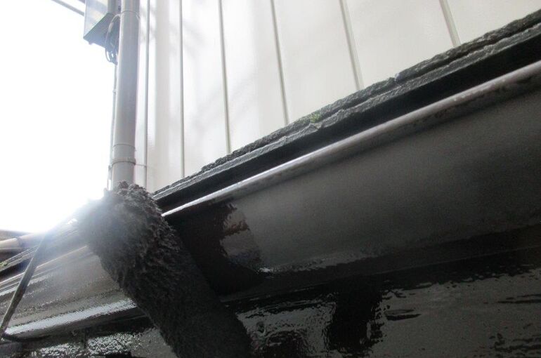 雨樋の塗装
