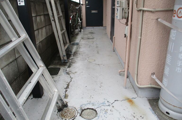 塗装前の共有部分
